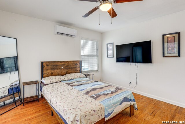 Image 18 of 24 For 332 Natalen  