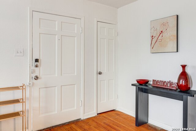 Image 3 of 24 For 332 Natalen  