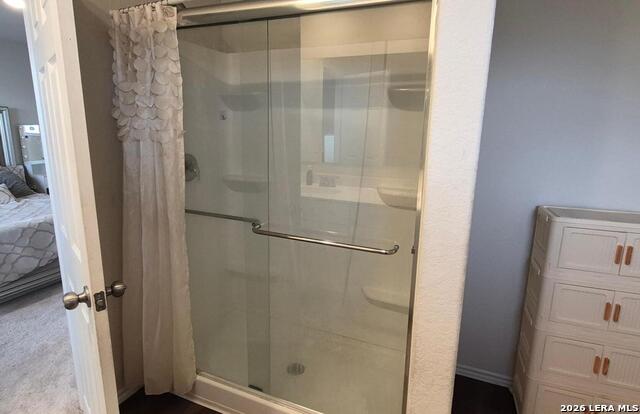 Listing photo id 14 for 5819 Rolling Glen