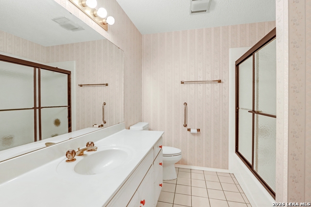 Image 20 of 23 For 738 Cedar  