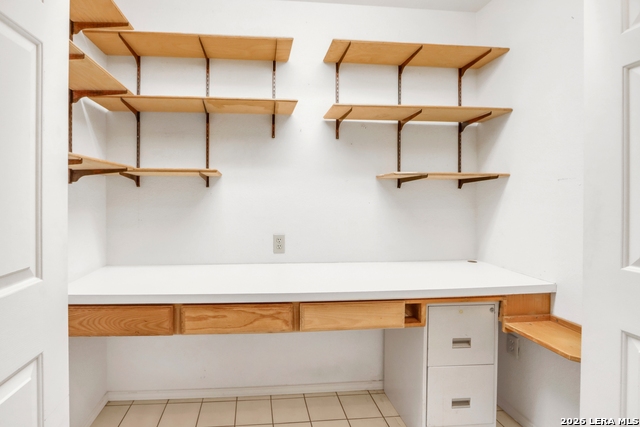 Image 21 of 23 For 738 Cedar  