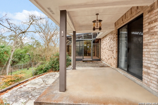 Image 5 of 23 For 738 Cedar  