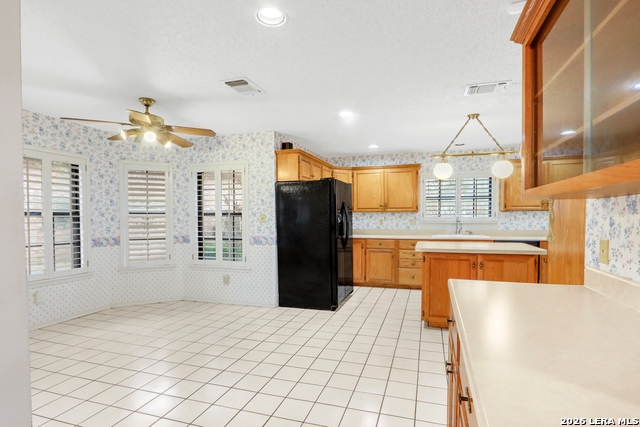 Image 8 of 23 For 738 Cedar  