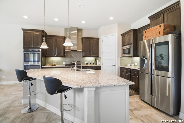 Image 13 of 47 For 2006 Buckner