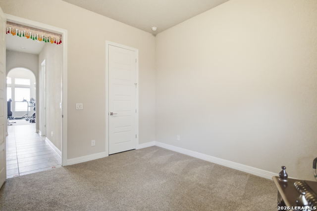 Image 34 of 47 For 2006 Buckner