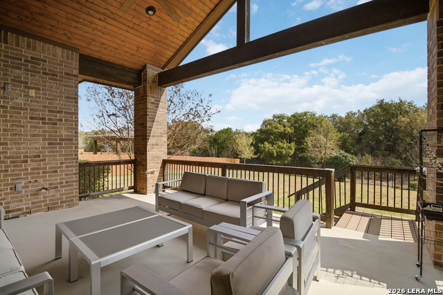 Image 41 of 47 For 2006 Buckner