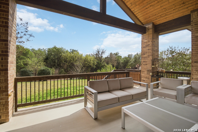 Image 42 of 47 For 2006 Buckner