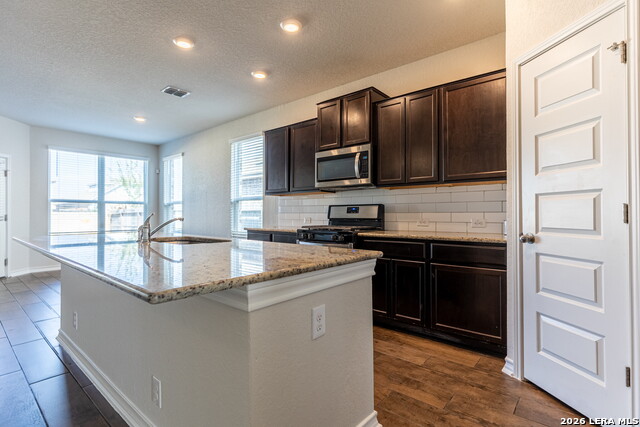 Image 10 of 45 For 13811 Newman Stage