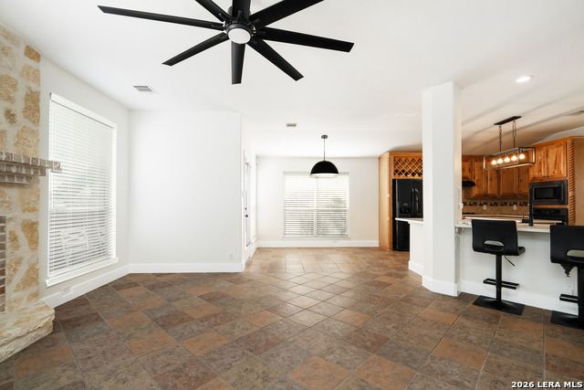 Image 12 of 29 For 8910 Los Sonoma Rio