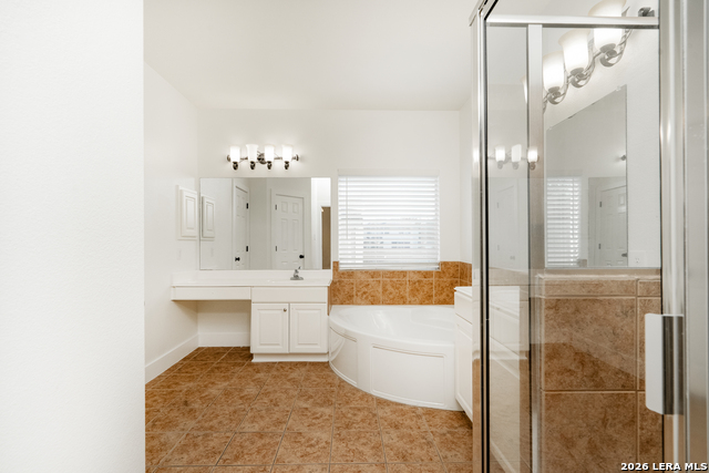 Image 20 of 29 For 8910 Los Sonoma Rio