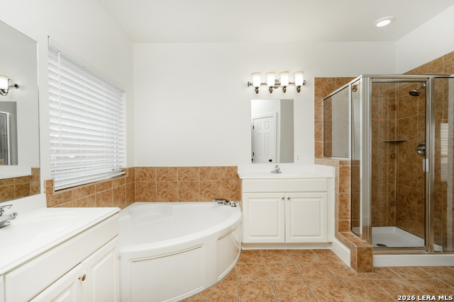 Image 21 of 29 For 8910 Los Sonoma Rio