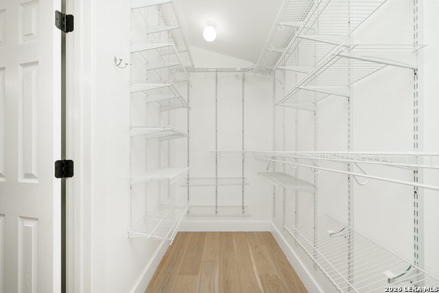 Image 22 of 29 For 8910 Los Sonoma Rio