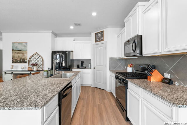 Image 17 of 38 For 13026 Vista Hollow