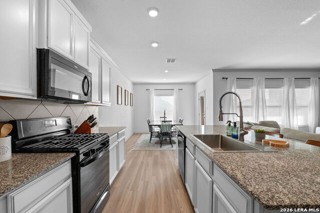 Image 20 of 38 For 13026 Vista Hollow