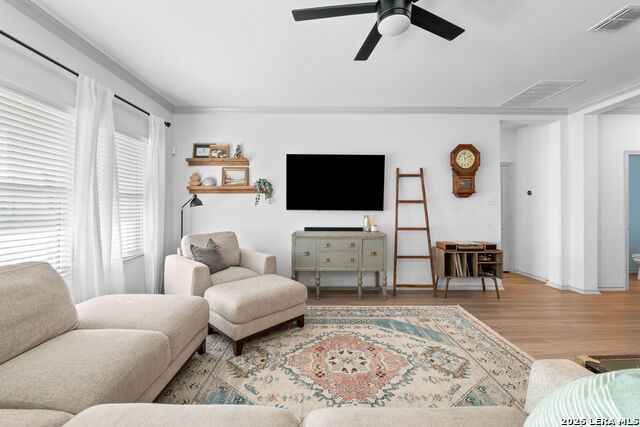 Image 23 of 38 For 13026 Vista Hollow