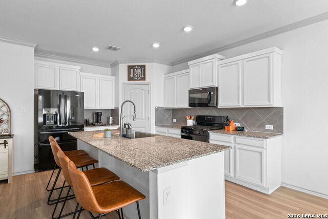 Image 3 of 38 For 13026 Vista Hollow