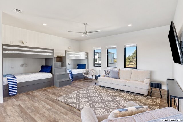 Image 42 of 50 For 121 Houdini  