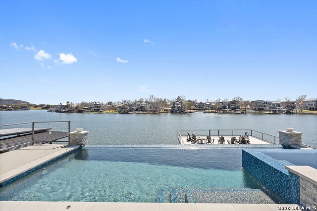 Image 5 of 50 For 121 Houdini  