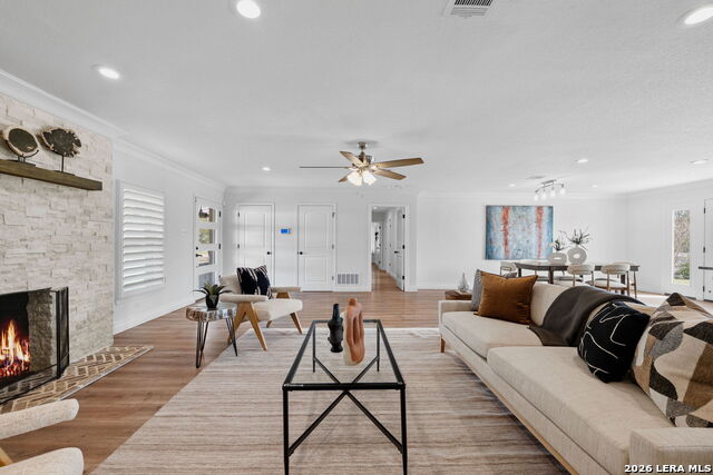 Image 3 of 33 For 1408 Wiltshire Ave