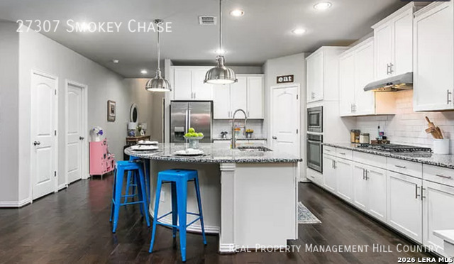 Image 10 of 24 For 27307 Smokey Chase