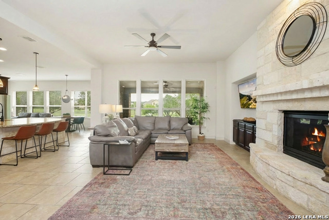 Image 13 of 39 For 10807 Zedernholz Run