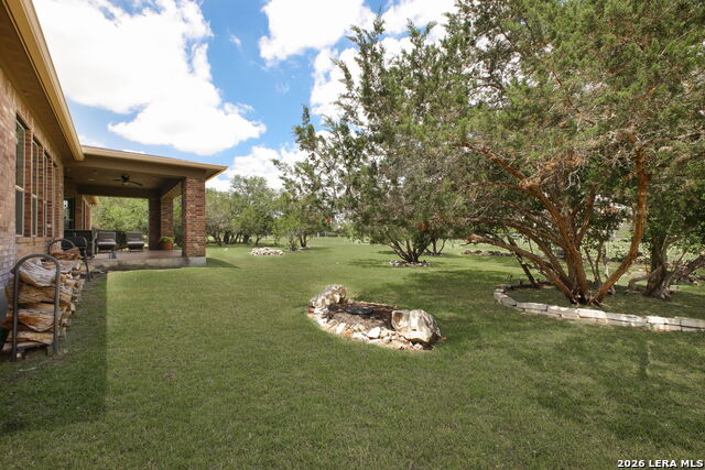 Image 31 of 39 For 10807 Zedernholz Run