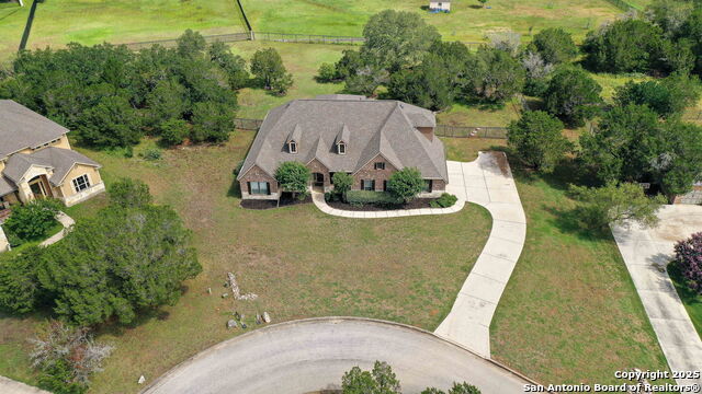 Image 33 of 39 For 10807 Zedernholz Run