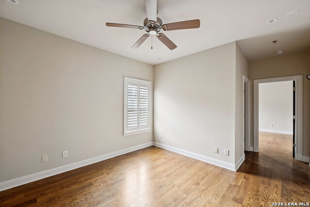 Image 22 of 37 For 158 Katherine Ct  B