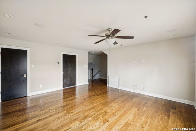 Image 27 of 37 For 158 Katherine Ct  B