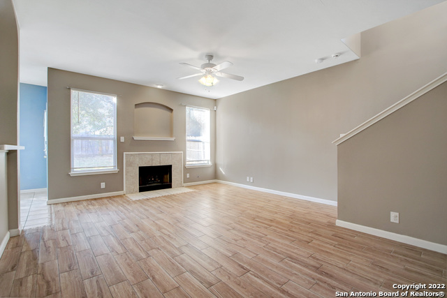 Image 4 of 25 For 8615 Tioga  