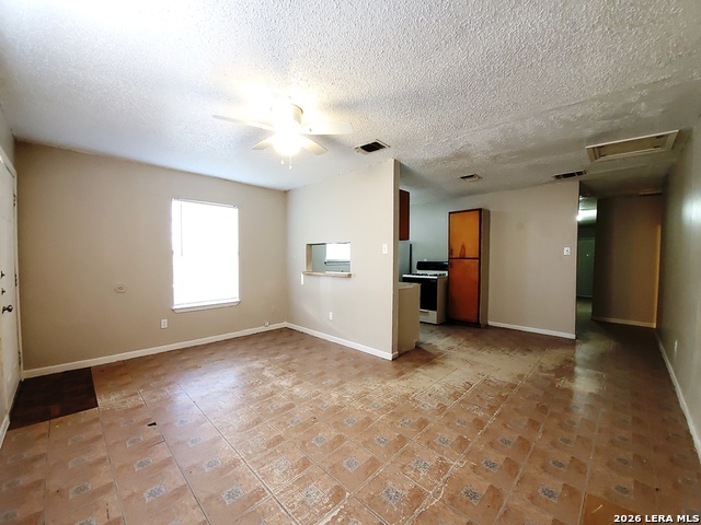 Image 19 of 34 For 918 Hampton  