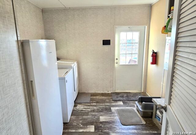 Listing photo id 15 for 250 County Road 4631