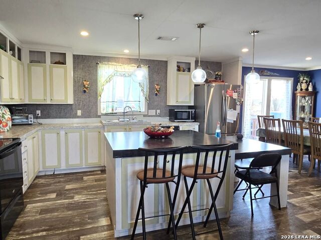 Listing photo id 2 for 250 County Road 4631