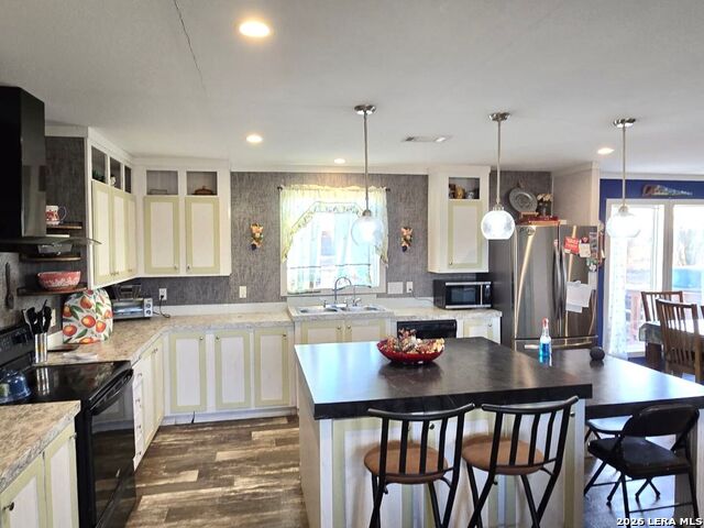 Listing photo id 4 for 250 County Road 4631