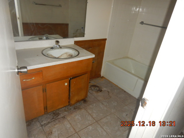 Image 12 of 17 For 4634 Kay Ann Drive