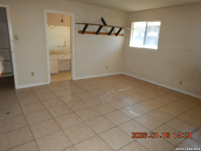 Image 7 of 17 For 4634 Kay Ann Drive