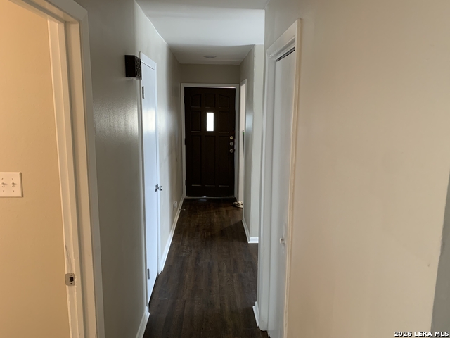 Image 12 of 26 For 618 Gode Ln  