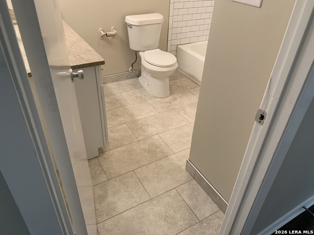 Image 13 of 26 For 618 Gode Ln  