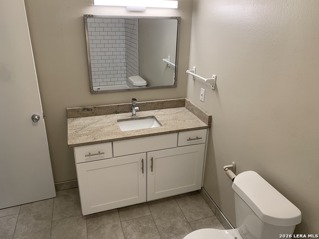 Image 15 of 26 For 618 Gode Ln  