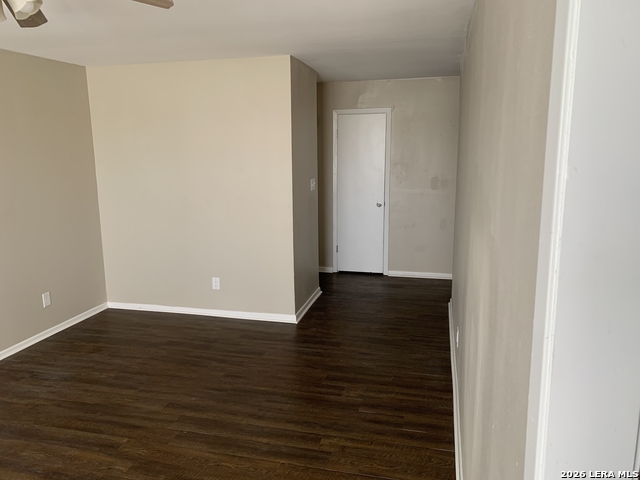 Image 16 of 26 For 618 Gode Ln  