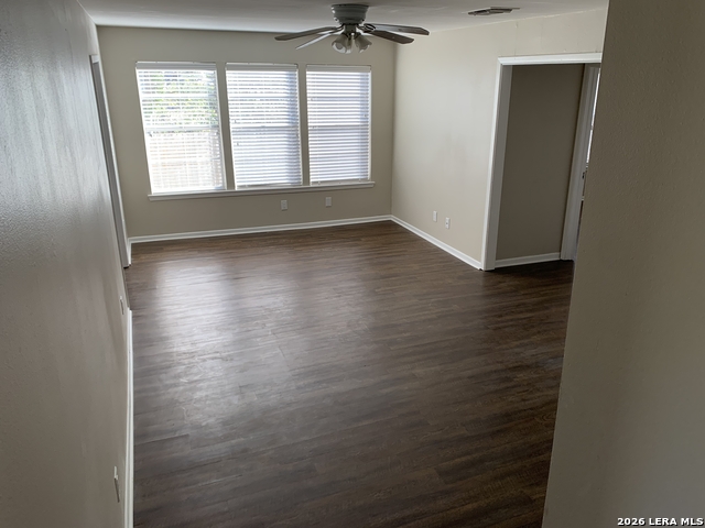 Image 6 of 26 For 618 Gode Ln  