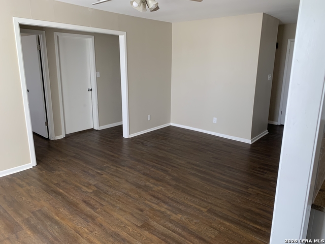 Image 8 of 26 For 618 Gode Ln  