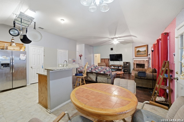 Listing photo id 15 for 7410 Baja Pt