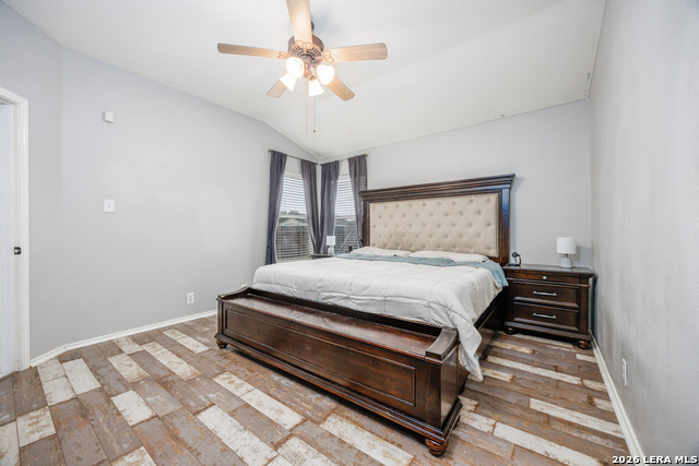 Image 22 of 28 For 8218 Maloy Manor