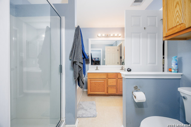 Image 25 of 28 For 8218 Maloy Manor