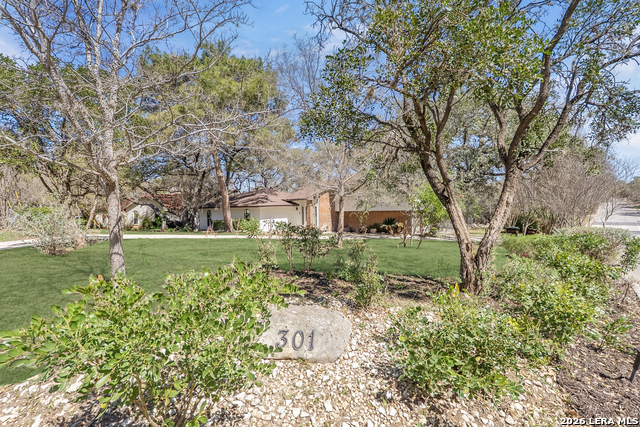 Image 7 of 42 For 301 Sagecrest