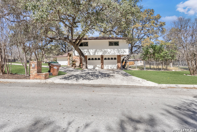 Image 9 of 42 For 301 Sagecrest