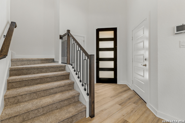 Image 3 of 11 For 105 Tribus  