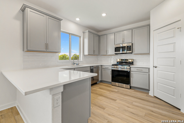 Image 5 of 11 For 105 Tribus  