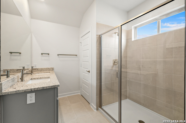 Image 8 of 11 For 105 Tribus  